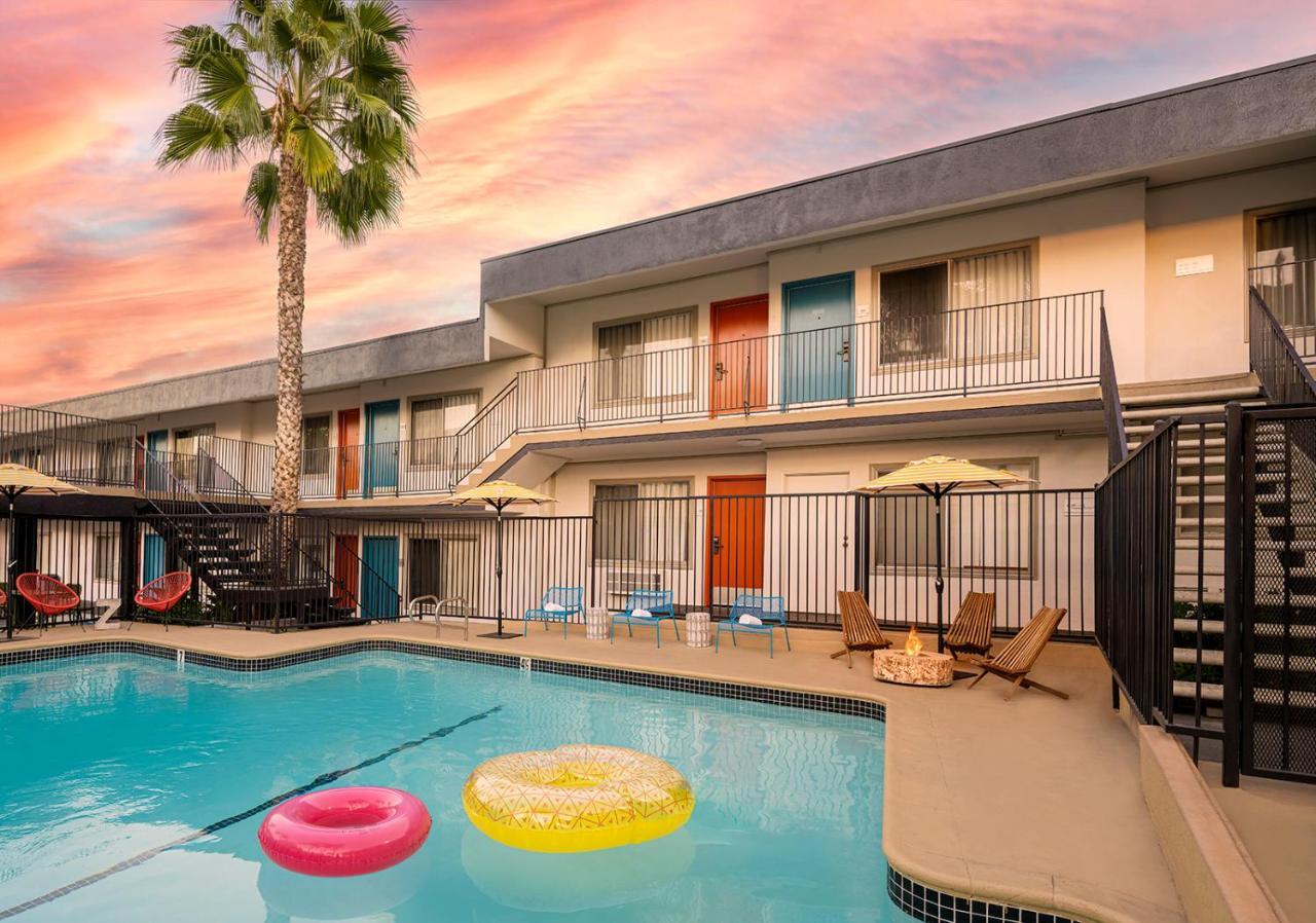 The Sojourn Los Angeles - Sherman Oaks Екстер'єр фото